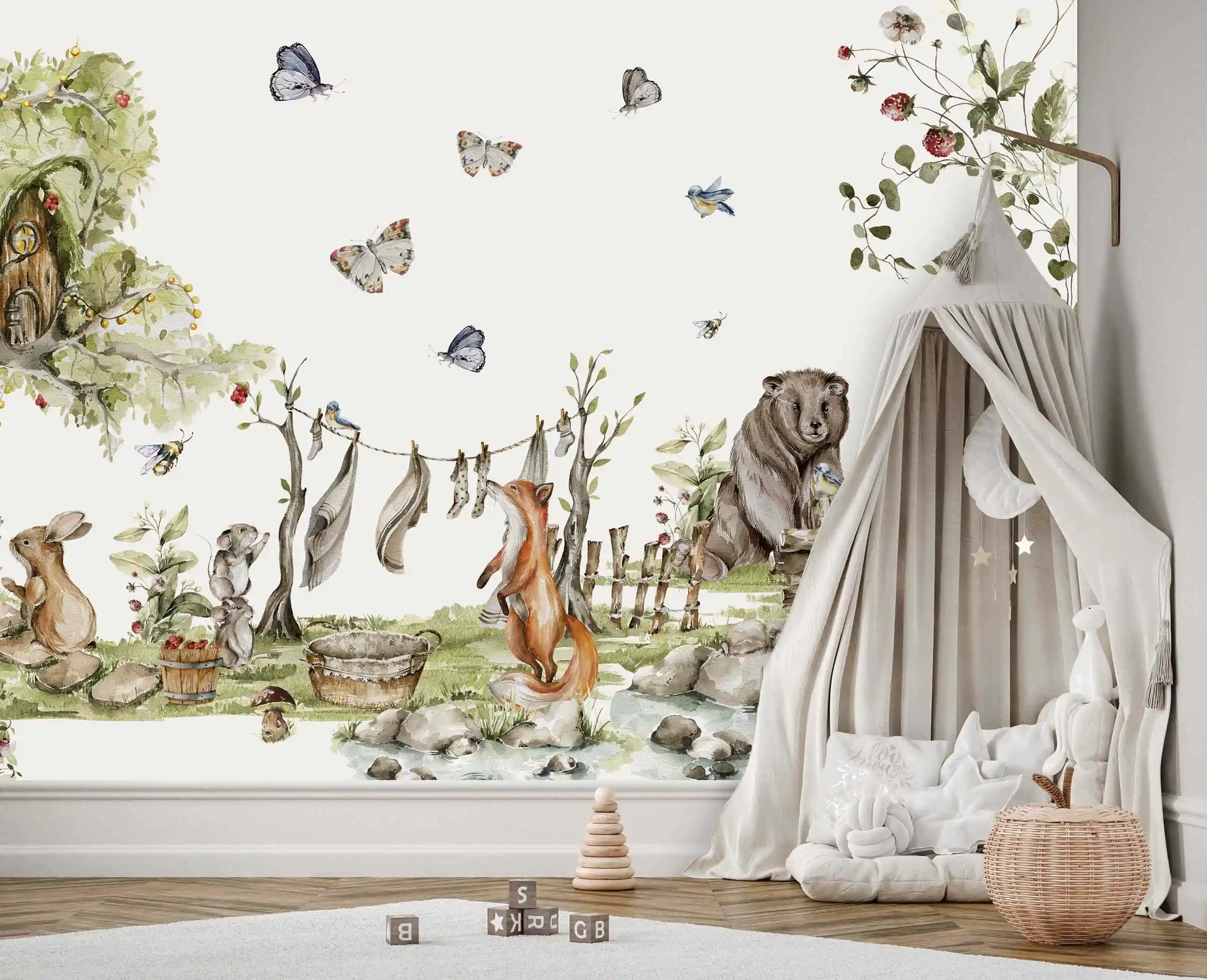 Woodland Tapete mit Fuchs, Bär und Hasen an der Wäscheleine im Kinderzimmer mit Baldachin-Spielzelt